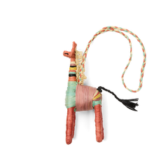 'd & Charmed - Raffia Giraffe M9
