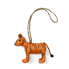 'd & Charmed - Raffia Tiger I6